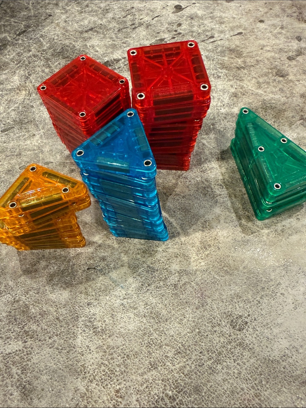 AMAZING MINI MAGNA-TILE KIT